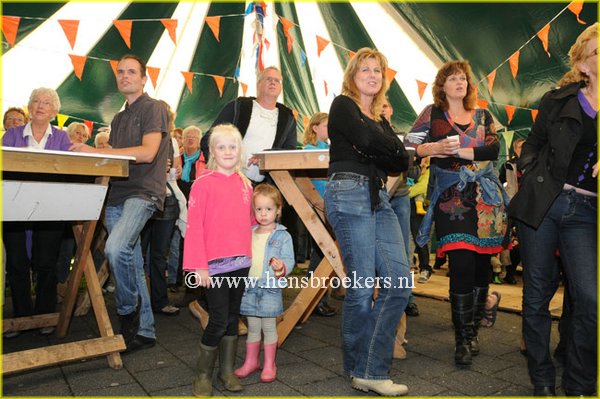 Woudrustlaanfeest_-2010_022.jpg